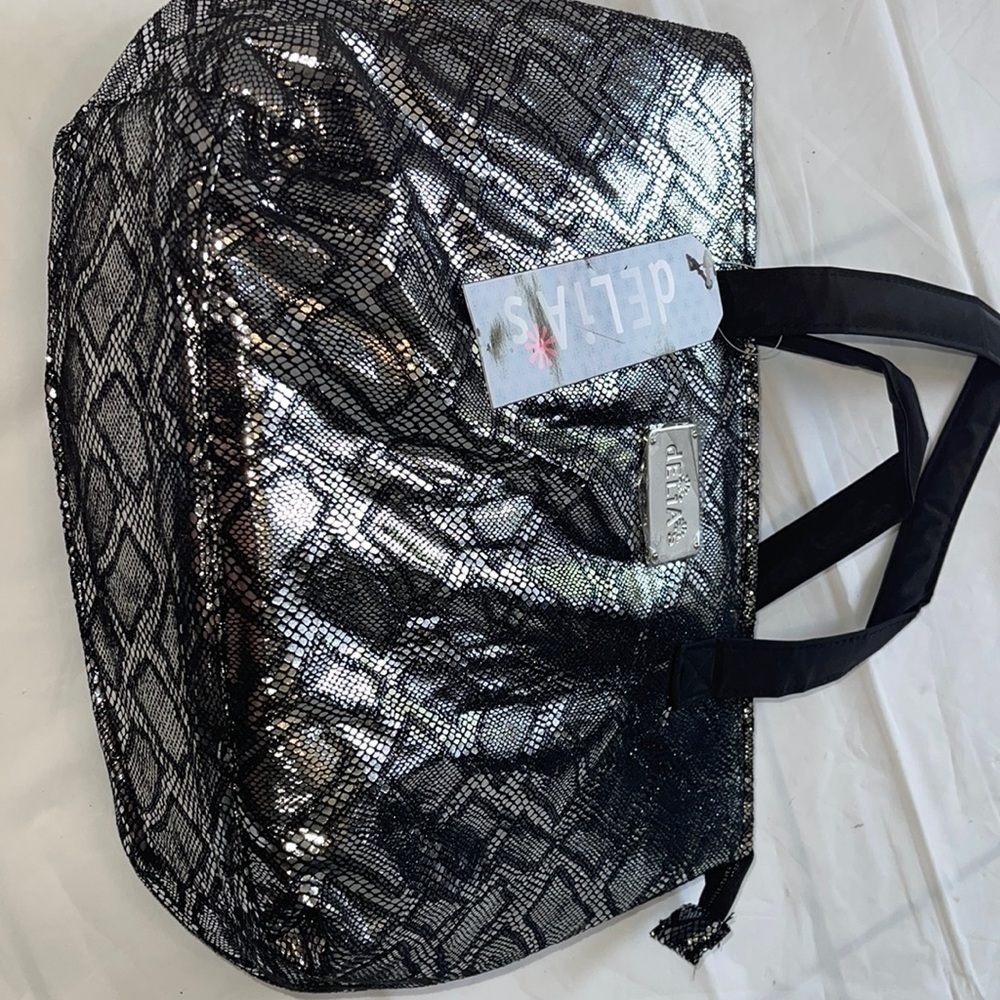 Delia’s black and silver faux snakeskin metallic vinyl zip lunch tote/ handbag